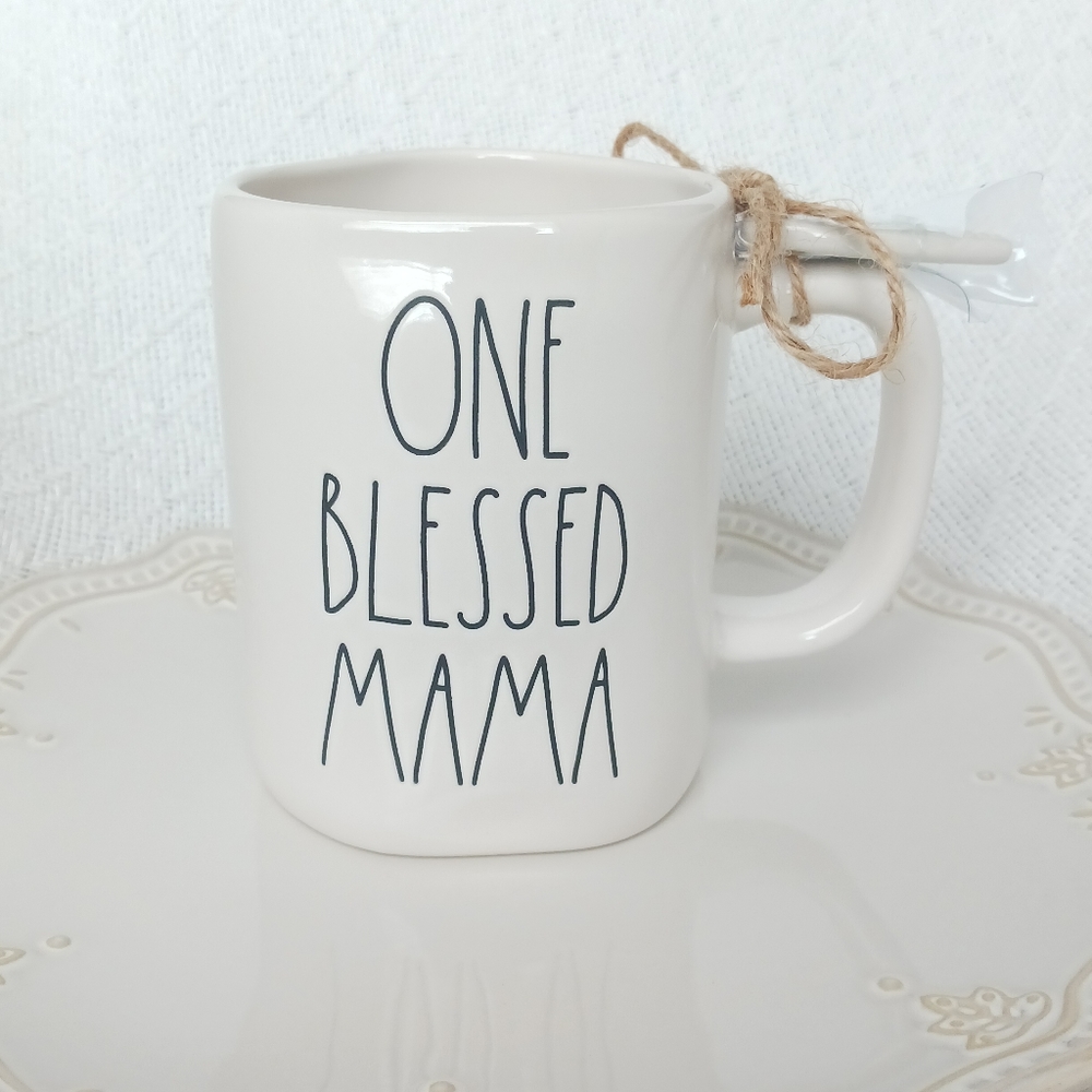 NWOT Rae Dunn Artisian Collection By Magenta ONE BLESSED MAMA Ceramic Mug
